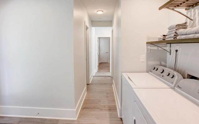 3 bedroom, Woodside Avenue