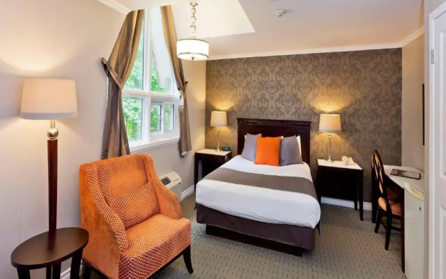 Elm Hurst Inn & Spa