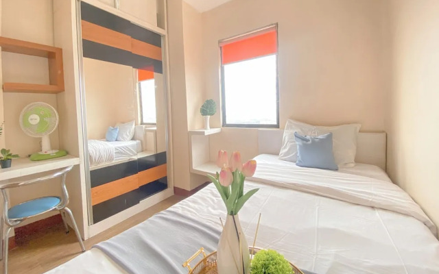 Spacious Cozy Living 3Br At Gateway Ahmad Yani Cicadas Apartment