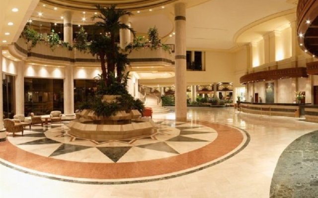 Crowne Plaza Maruma & Casino