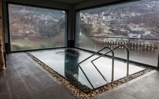 Abba Xalet Suites Hotel