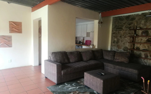 Naisar's Apartments Primrose,Johannesburg