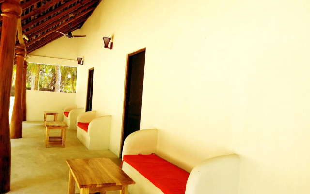 Roshanne Beach Resort