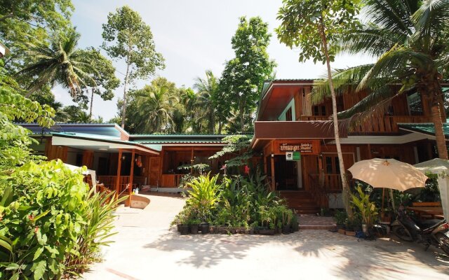 OYO 970 Ban Kala Resort and Homestay