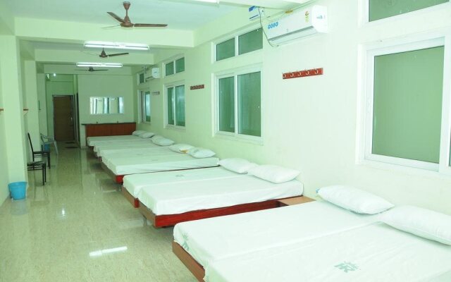 Hotel RadhaKrishna