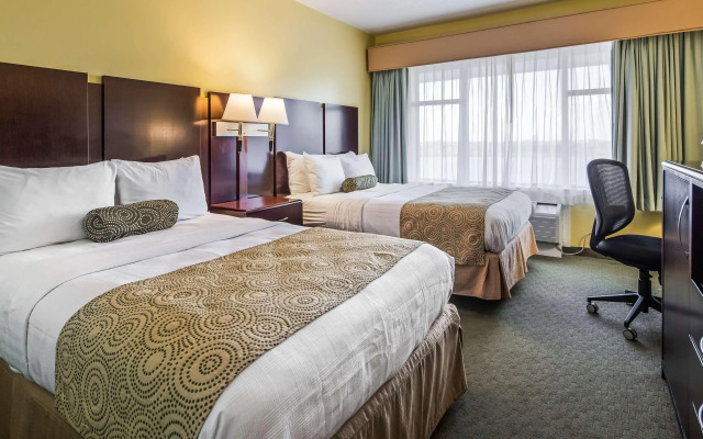 Best Western Plus Coastline Inn