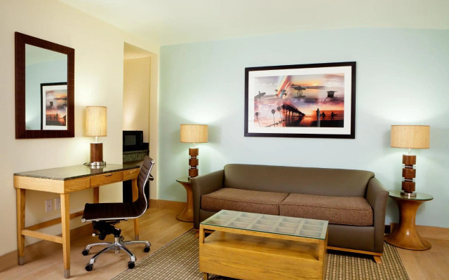 PB Surf Beachside Inn