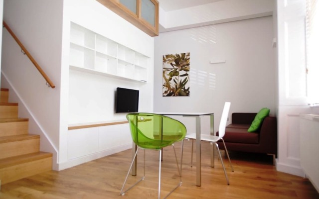Acorn of London - Byng Place