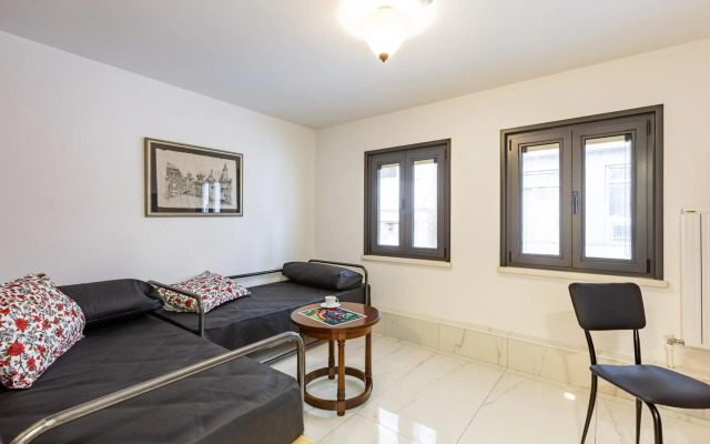 Villa Pera Suite Hotel
