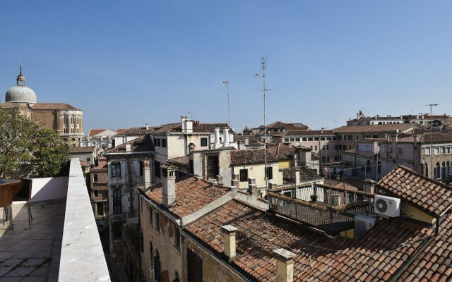 Santa Maria Formosa Apartments