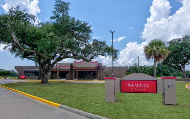 Ramada by Wyndham Diamondhead I-10/Gulfport