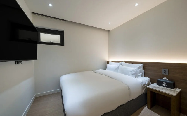 Mokpo Browndot Hotel Peace Square