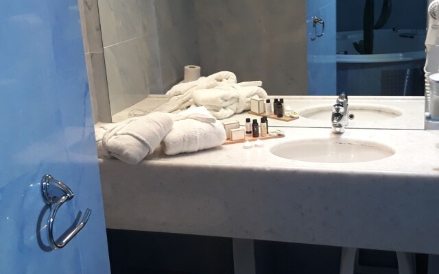 Anastazia Luxury Suites & Rooms