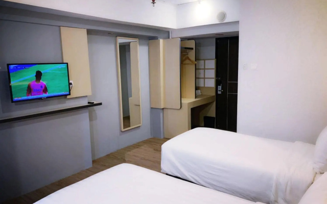 Nemuru Stay BTC – Guest Rooms – Bekasi