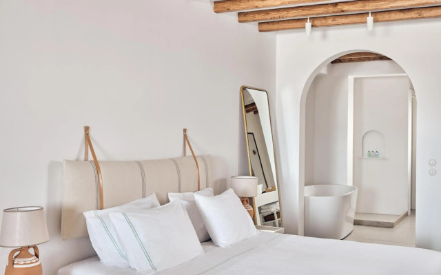 Belvedere Hilltop Complex Rooms & Suites - The Leading Hotels of the World