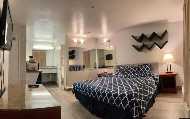 Americas Inn and Suite