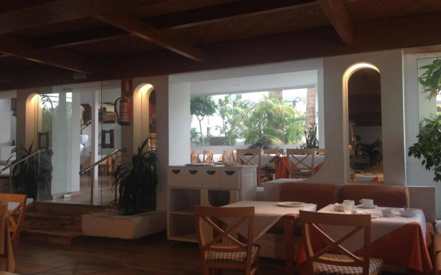 Hotel Ponderosa