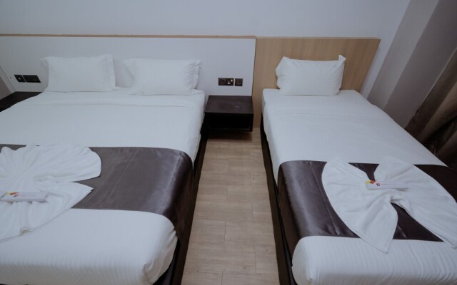 Kimal Hotel @ off Jalan Tupai