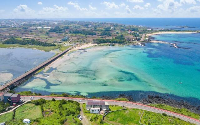 Jeju Iyagi Byeolbang Pension