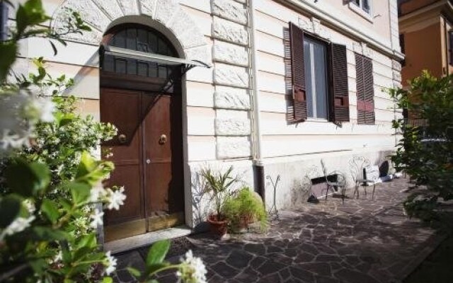 Domus S.Giovanni B&B