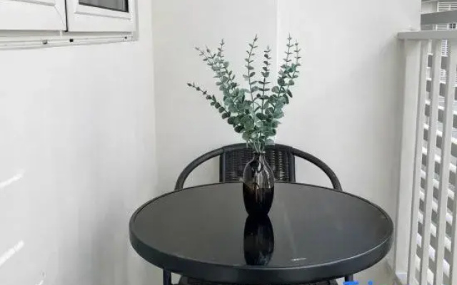 Park Mckinley West 1Br luxury suite