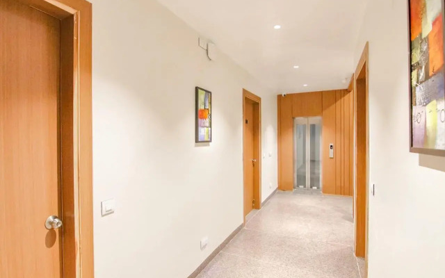 Saltstayz Select – Unitech Cyber Park