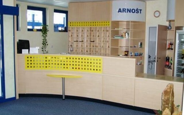 Arnost