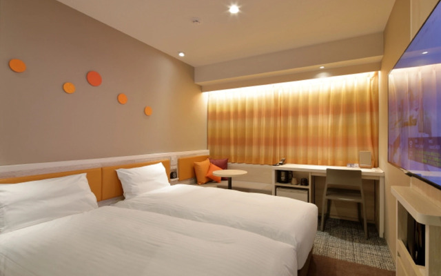 Jr West Group Via Inn Shinosaka Shomenguchi