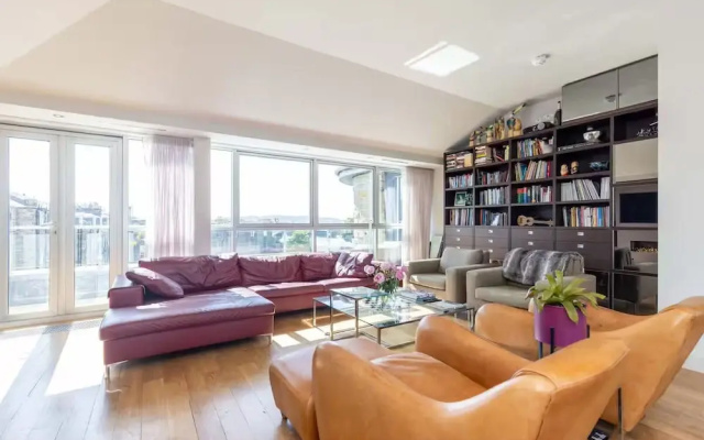 Beautiful Penthouse with terrace
