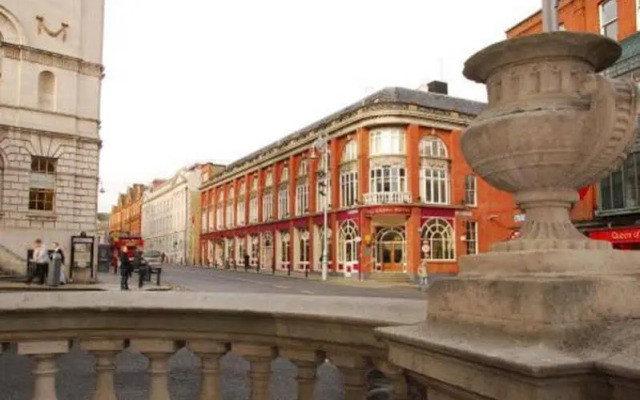Parliament Hotel Temple Bar (formerly Arlington)