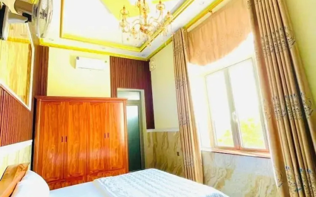 Dream House Hotel