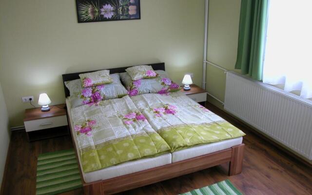 Lábas-Ház Apartmanok 2