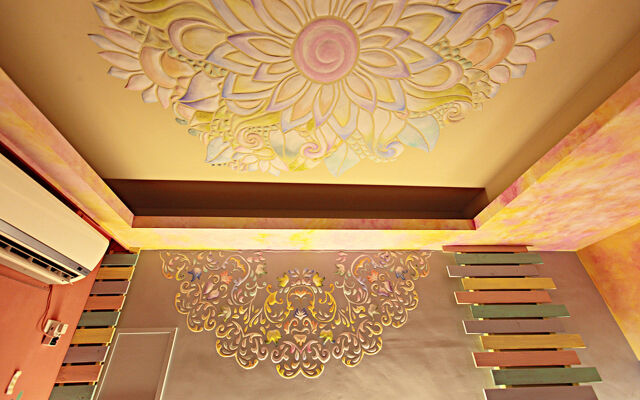3D Sunflower Embossed B&B