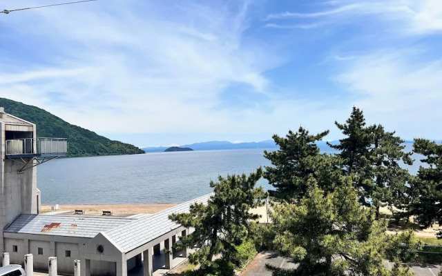 Wasuki Base Biwako Guest House