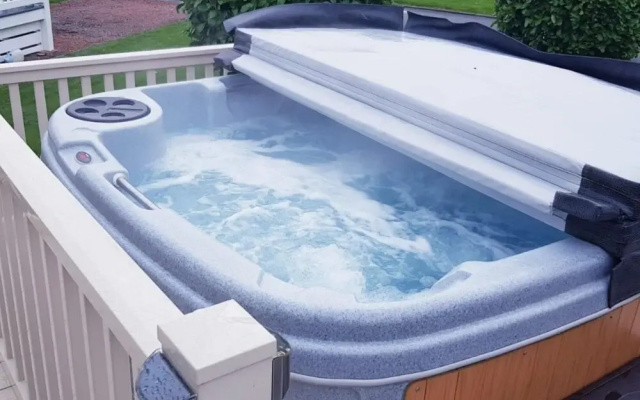 Charming 3-bed Retreat With Hot Tub-northumberland