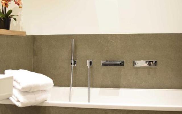 FIRST SELLIN Appartement 4