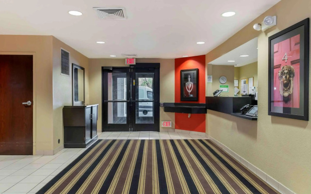 Extended Stay America Suites Detroit Metropolitan Airport