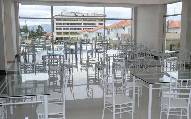 Hotel Regina Resort & Convenciones