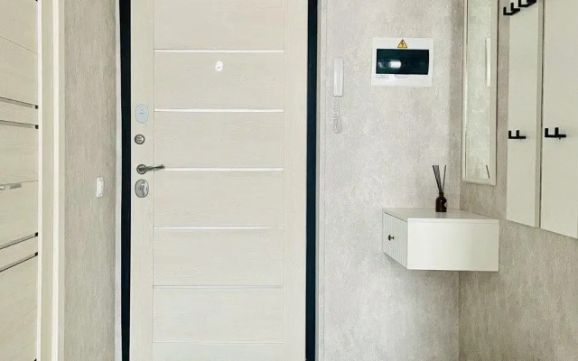 Апартаменты на улице Александра Полина 1