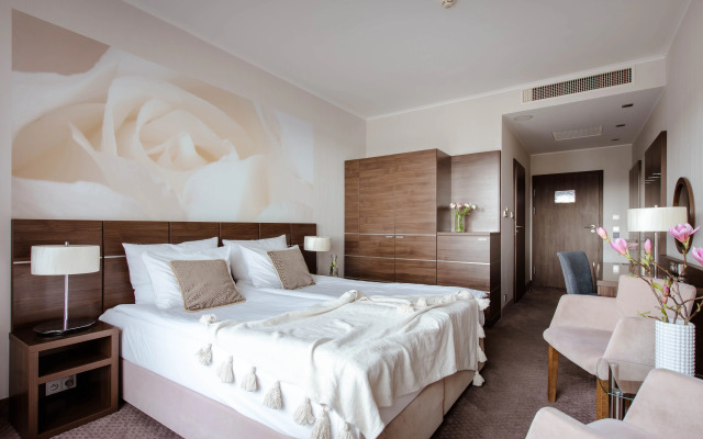 Hotel Rozany Gaj