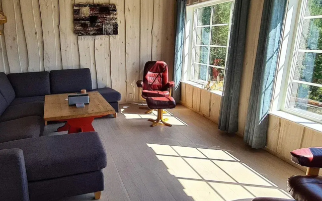 11 Person Holiday Home in Osen