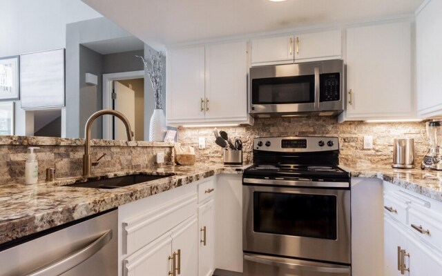 Snowcreek 888 Phase V