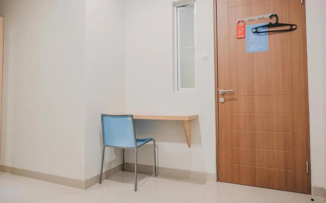 Kost M25 Hostel by Reddoorz