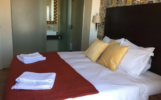 Dalma Old Town Suites