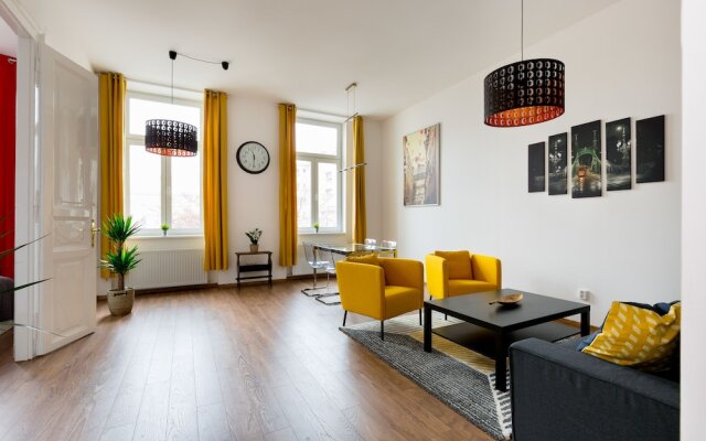BPM-Kate's Central Home In Budapest
