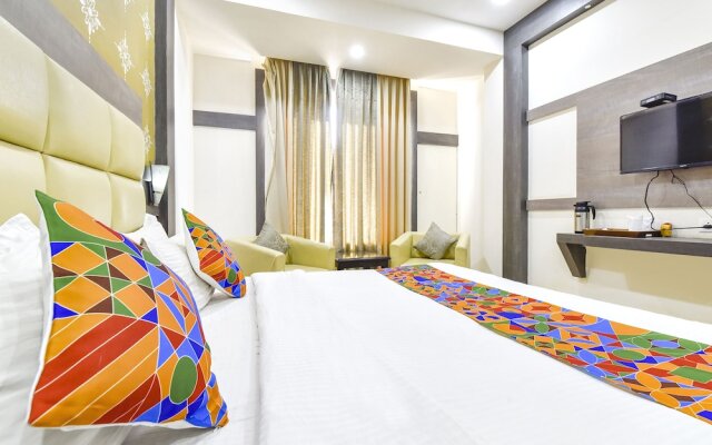 Fabhotel Golden Palms