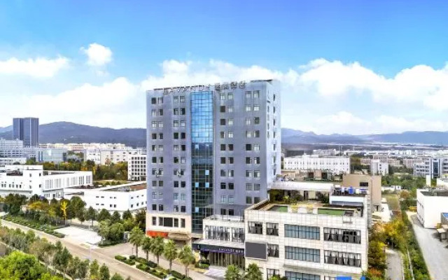 Lavande Hotel (Kunming Majinpu Branch)