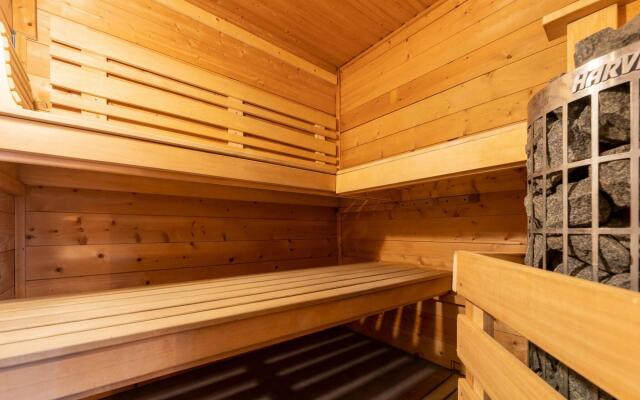 Cozy villa with wellness tub, sauna and spacious garden