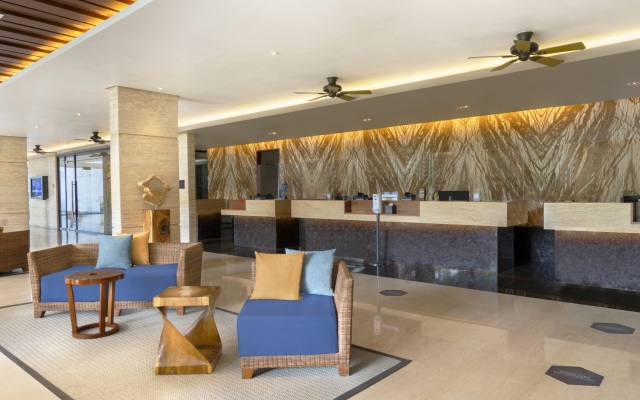 Courtyard By Marriott Bali Seminyak Resort