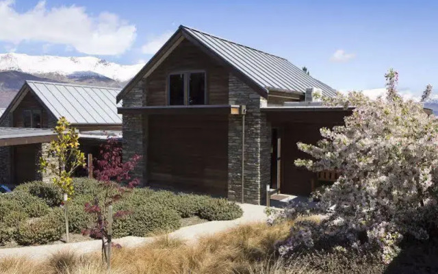 Tin Tub Luxury Lodge